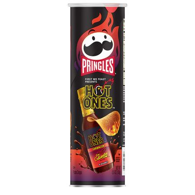 Pringles Hot Ones Barbacoa Potato Chips - 158g