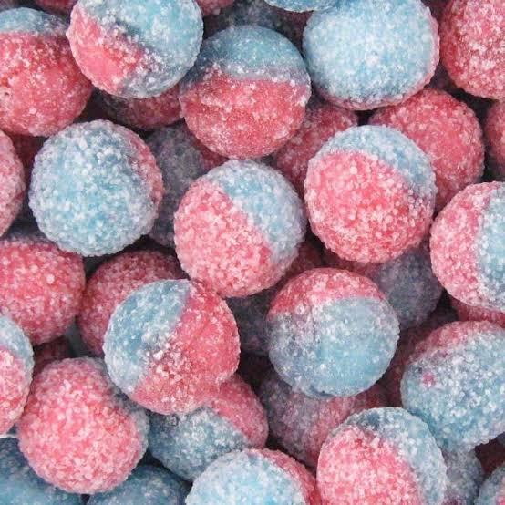 Barnetts Mega Sour - Bubblegum 10pcs WORLD'S SOUREST CANDY!