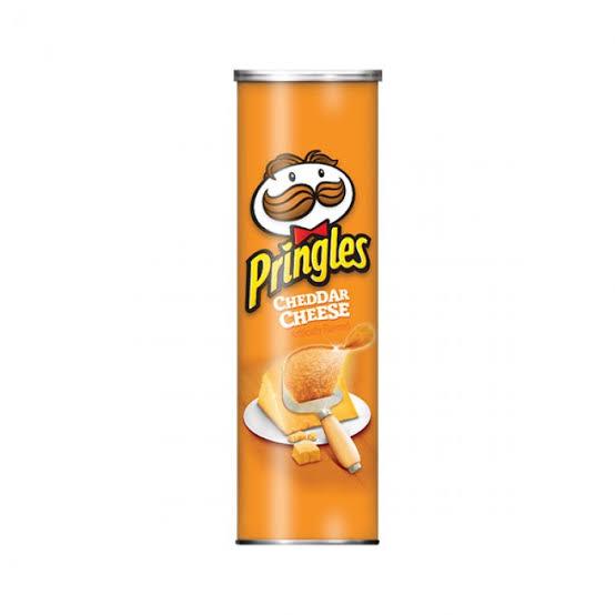 Pringles Cheddar Cheese - 158g