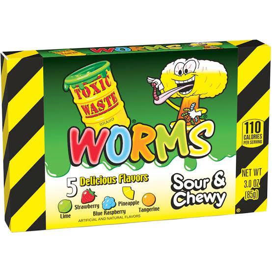 Toxic Waste Sour & Chewy Worms Theatre Box - 85g